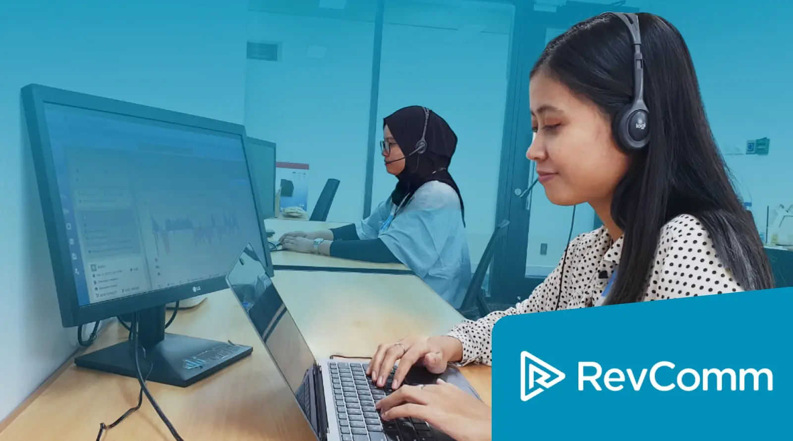 RevComm team